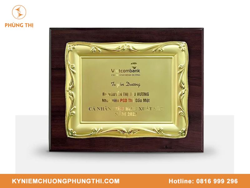 Cách viết nội dung bảng vinh danh