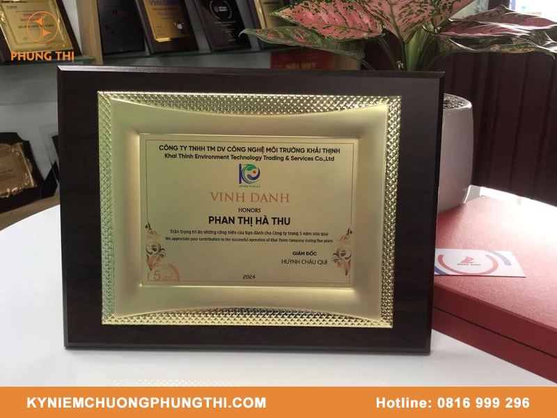 Nơi làm bảng vinh danh gần nhất