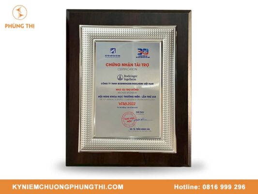 Xưởng sản xuất bảng vinh danh