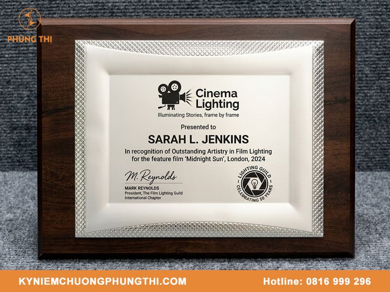 Bảng vinh danh chống xước thiết kế đẹp theo yêu cầu Bảng vinh danh chống xước