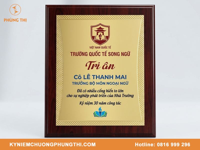Bảng vinh danh nên ghi gì để trang trọng và ý nghĩa? Bảng vinh danh nên ghi gì