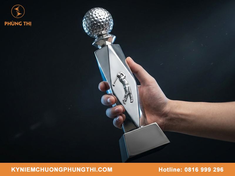 Chất liệu cúp golf nào tốt và bền đẹp nhất hiện nay? Chất liệu cúp golf
