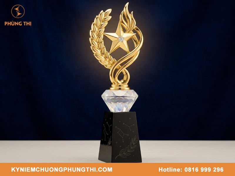 Cúp hợp kim kết hợp pha lê