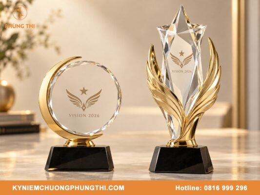 Đặt làm cúp hợp kim pha lê thiết kế riêng sang trọng